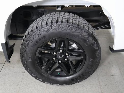 Used 2024 Chevrolet Silverado 1500 RST w/ Convenience Package II image 12