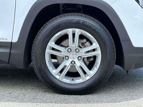 Used 2023 GMC Terrain SLE w/ Driver Convenience Package AWD/4WD image 7