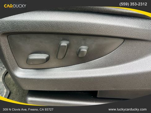 Used 2017 Chevrolet Silverado 1500 LT w/ Trailering Package image 21