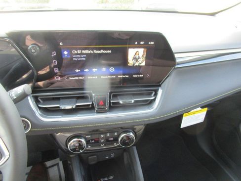 New 2026 Chevrolet TrailBlazer ACTIV w/ Convenience Package FWD image 17