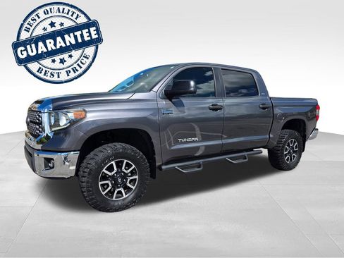 Used 2019 Toyota Tundra SR5 w/ SR5 Upgrade Package AWD/4WD image 2