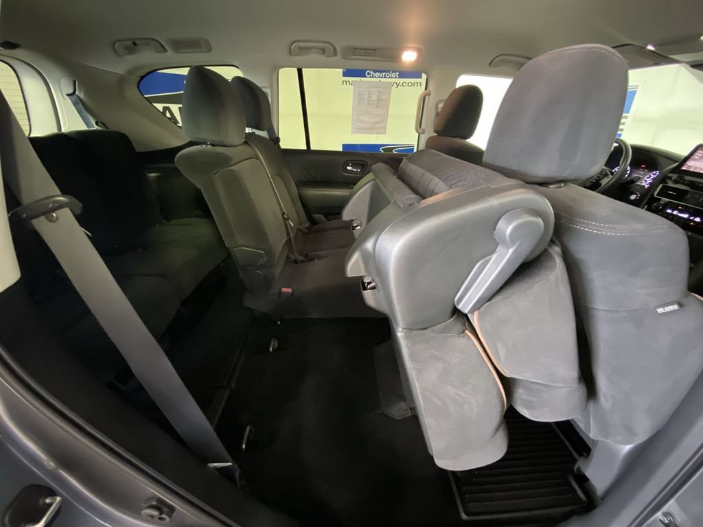 Used 2023 Nissan Armada S AWD/4WD image 32