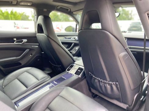 Used 2015 Porsche Panamera S RWD image 22