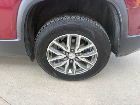 Used 2018 GMC Acadia SLE FWD image 34