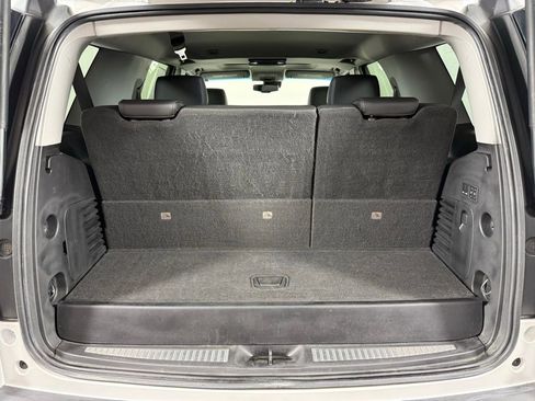 Used 2019 GMC Yukon SLT w/ Open Road Package AWD/4WD image 13
