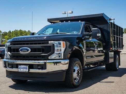 Used 2020 Ford F350 XL w/ Power Equipment Group AWD/4WD image 3