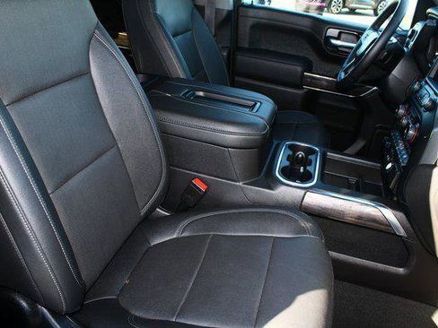 Used 2022 Chevrolet Silverado 1500 LTZ image 7