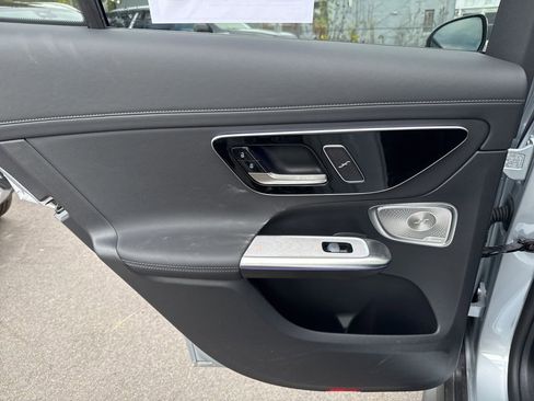 Certified 2025 Mercedes-Benz GLC 300 4MATIC image 17