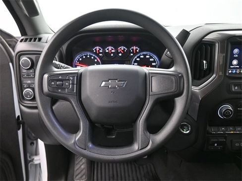 Used 2024 Chevrolet Silverado 1500 Custom Trail Boss image 31