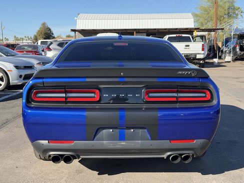 Used 2018 Dodge Challenger SRT Hellcat image 7