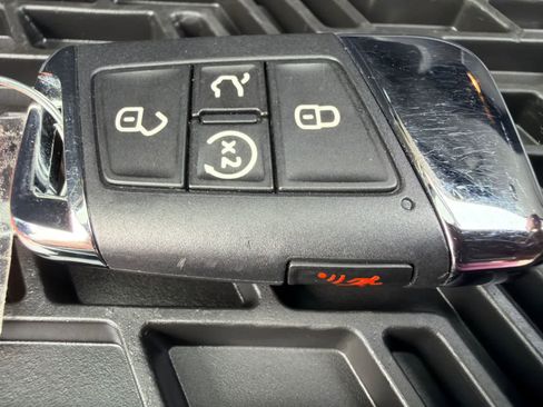 Used 2023 Volkswagen Atlas SEL Premium AWD/4WD image 20