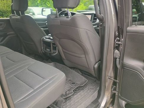 Used 2023 RAM 1500 Big Horn AWD/4WD image 17