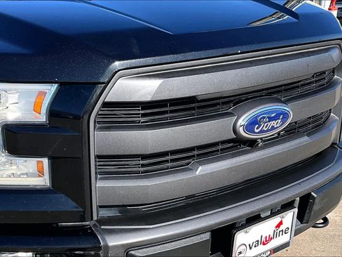 Used 2015 Ford F150 Lariat w/ Equipment Group 502A Luxury image 29
