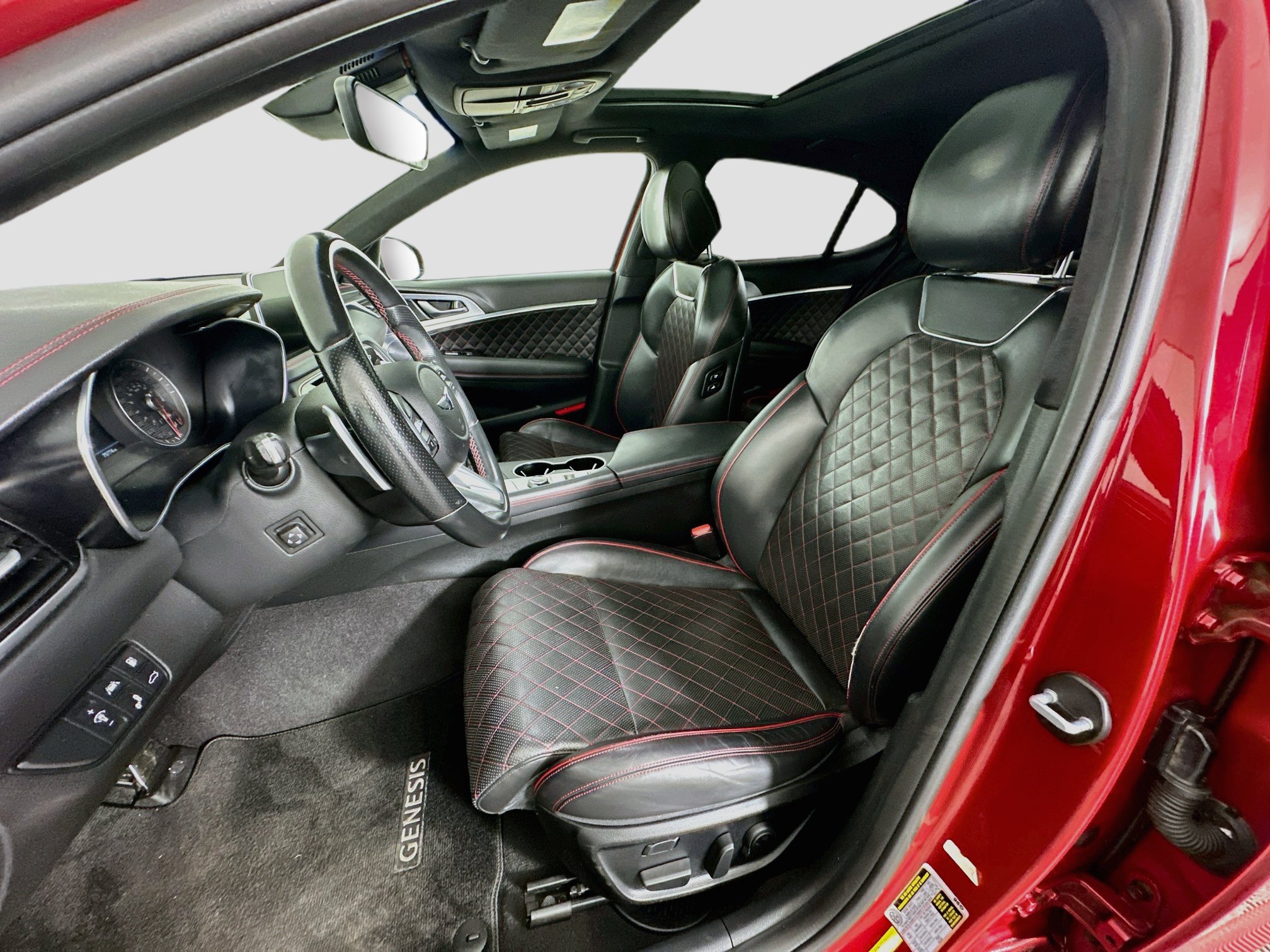 Used 2019 Genesis G70 3.3T Dynamic RWD image 13