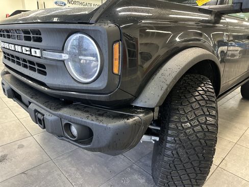 Used 2024 Ford Bronco Black Diamond image 14