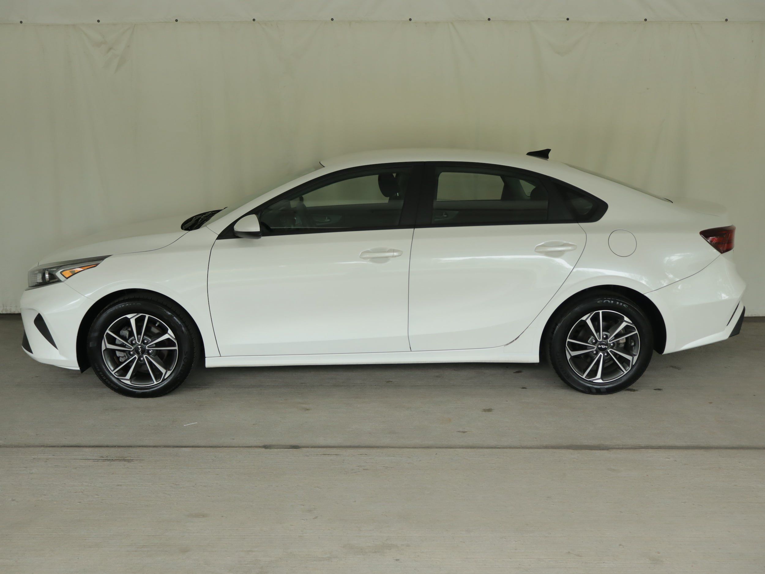 Used 2023 Kia Forte LXS FWD image 19