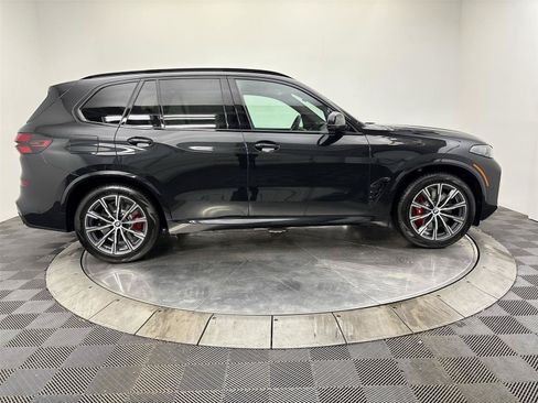 New 2026 BMW X5 xDrive50e w/ M Sport Package AWD/4WD image 17