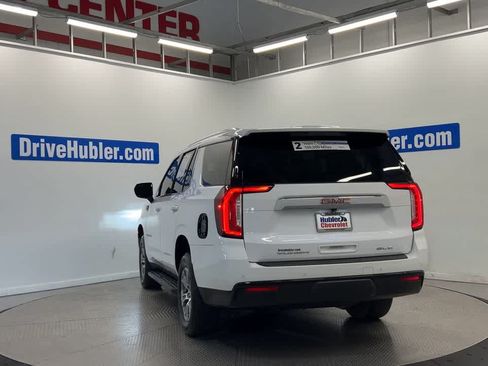 Used 2022 GMC Yukon SLE w/ Gmc Pro Safety Plus Package RWD image 9