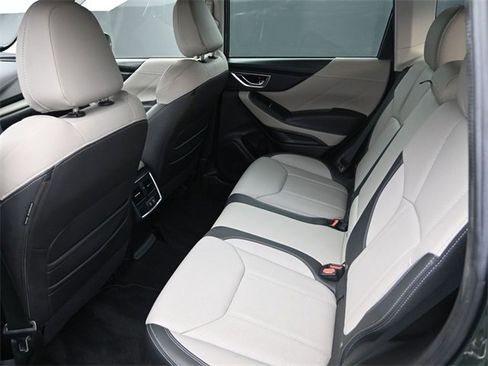 Used 2022 Subaru Forester Limited image 12