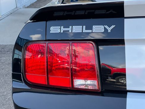 Used 2009 Ford Mustang Shelby GT500 image 24