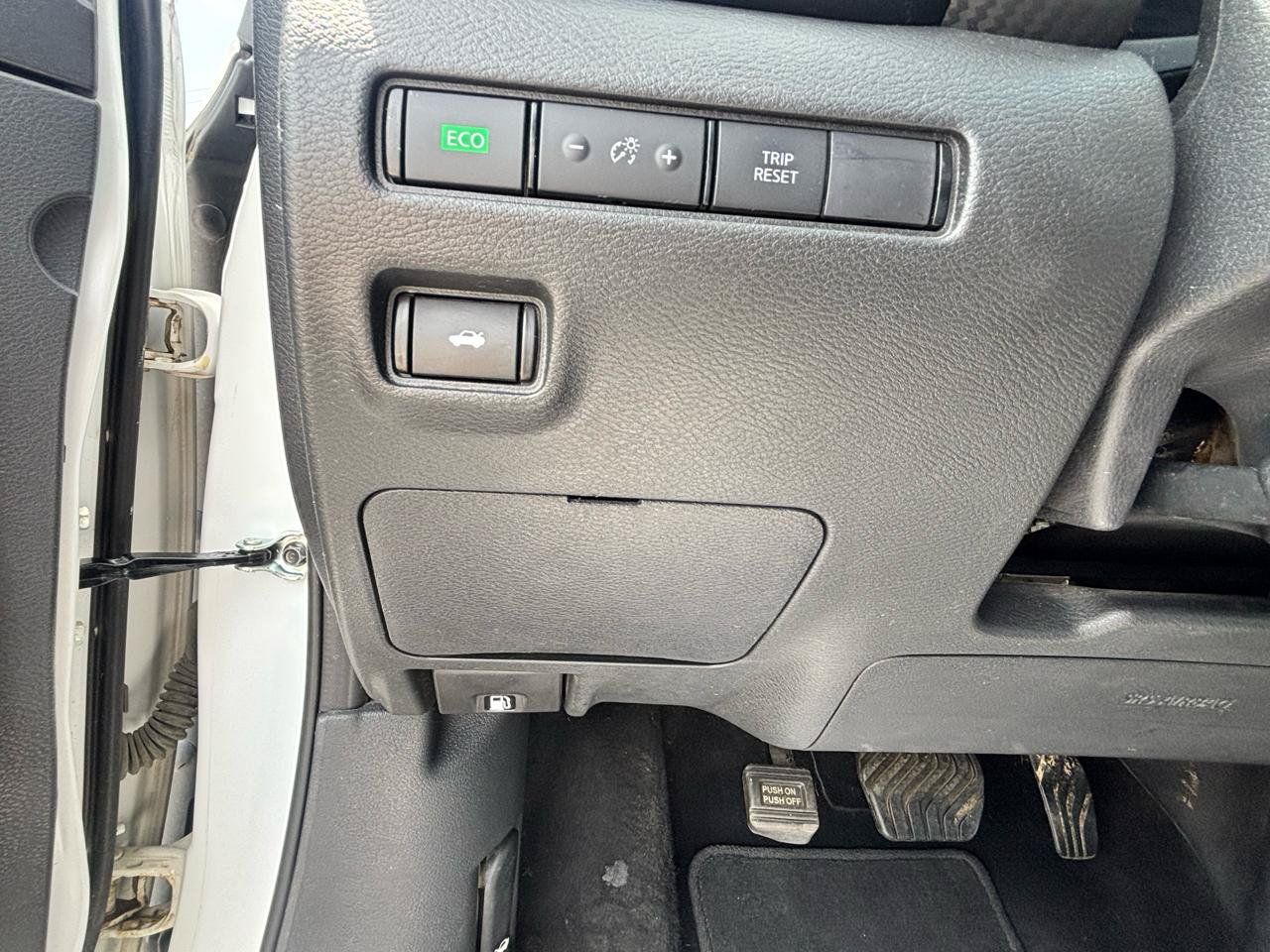 Used 2024 Nissan Sentra S FWD image 54