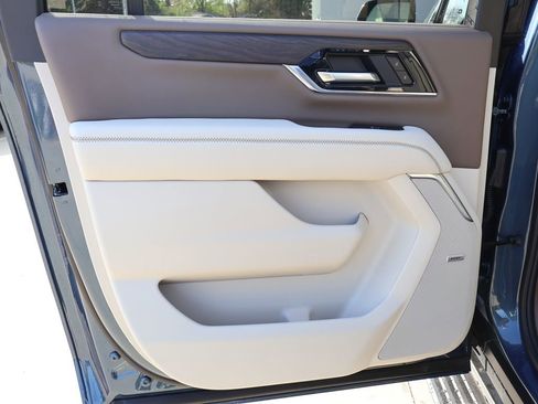New 2026 GMC Yukon XL Denali AWD/4WD image 27