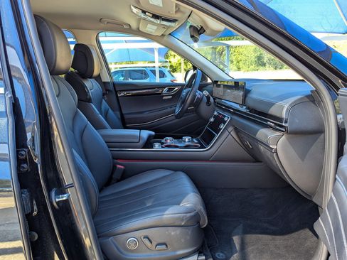 Used 2025 Genesis GV80 2.5T Standard image 27