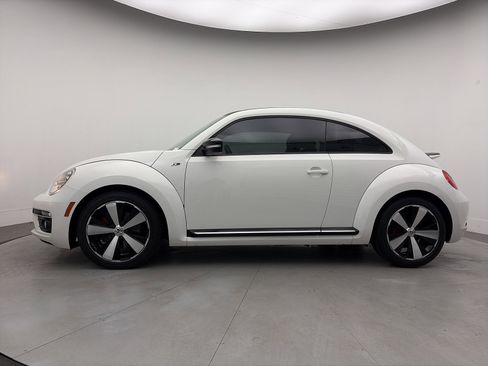 Used 2014 Volkswagen Beetle GSR image 34