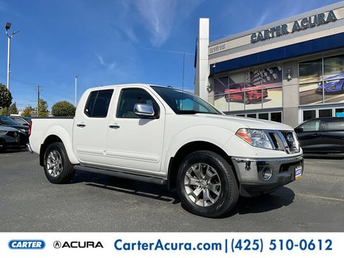 Used 2019 Nissan Frontier SL AWD/4WD image 1