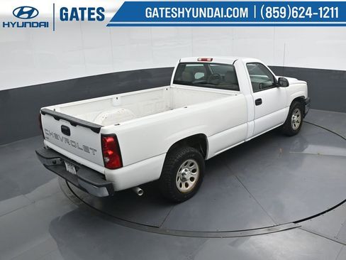Used 2007 Chevrolet Silverado 1500 W/T image 31