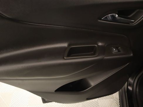 Used 2023 Chevrolet Equinox LT image 16