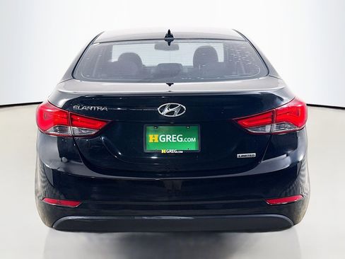 Used 2016 Hyundai Elantra Limited image 8