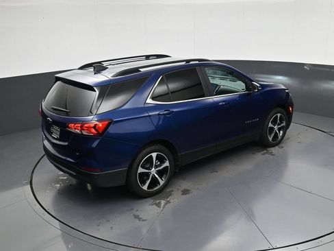 Used 2022 Chevrolet Equinox LT FWD image 34