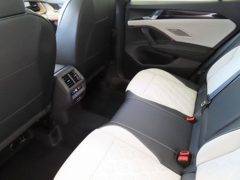 New 2026 Volkswagen Tiguan SEL R-Line image 24