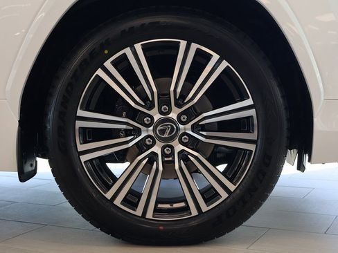 New 2026 Lexus LX 600 4WD w/ Luxury Package image 11