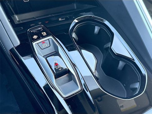 Certified 2025 Audi Q5 Premium w/ Convenience Package image 17