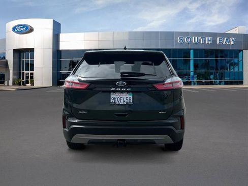 Certified 2024 Ford Edge SEL w/ Convenience Package AWD/4WD image 4