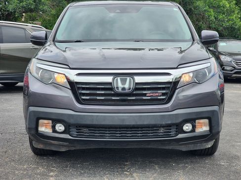 Used 2020 Honda Ridgeline Sport image 2