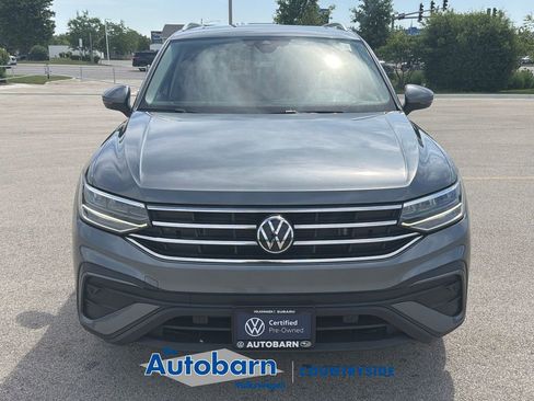 Certified 2023 Volkswagen Tiguan SE AWD/4WD image 2