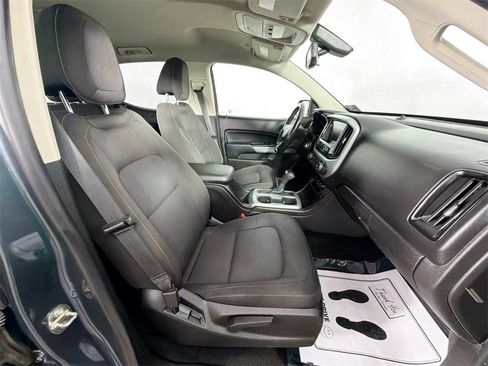 Used 2015 Chevrolet Colorado LT image 28