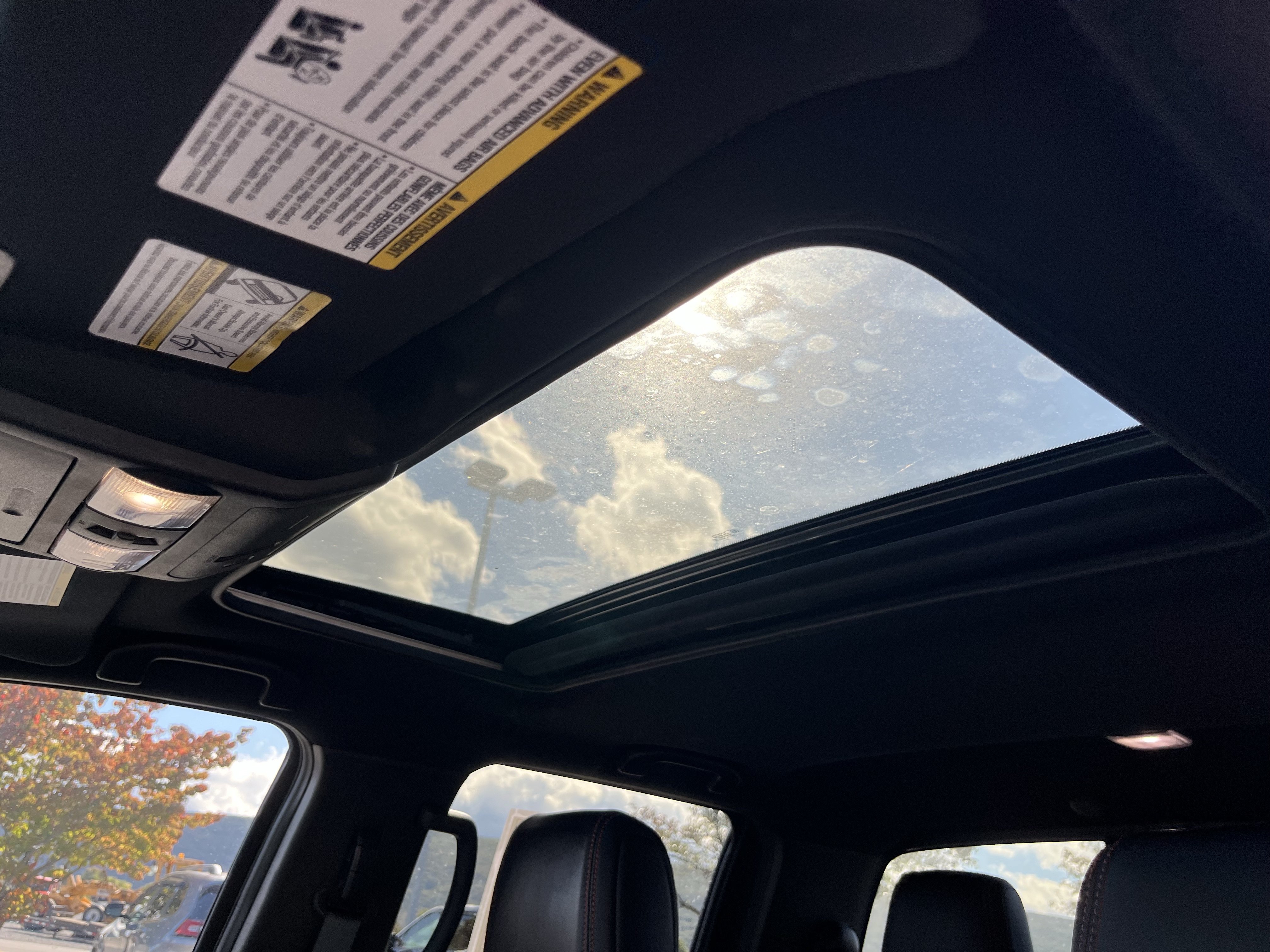 Used 2024 Nissan Frontier PRO-4X w/ Pro Premium Package AWD/4WD image 23