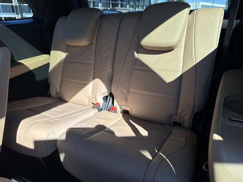 New 2026 Mercedes-Benz GLS 580 4MATIC image 7