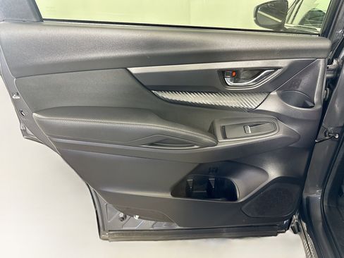 Used 2024 Subaru Ascent Premium w/ Convenience Package image 25