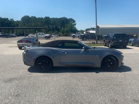 Used 2019 Chevrolet Camaro SS RWD image 7