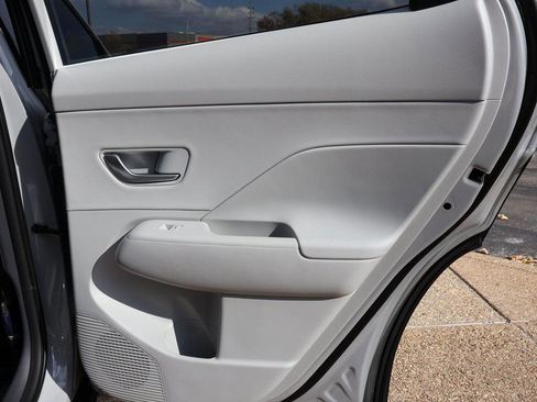 New 2026 Hyundai Kona SEL Premium image 12