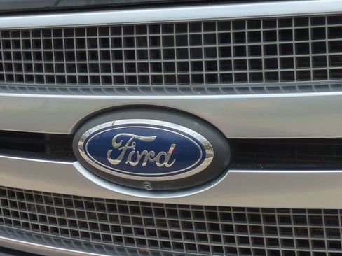 Used 2020 Ford F150 Platinum w/ Equipment Group 701A Luxury AWD/4WD image 12