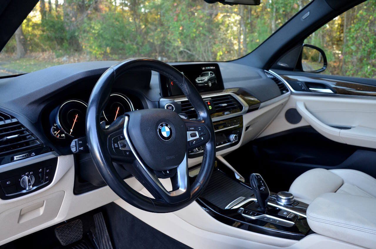 Used 2018 BMW X3 xDrive30i AWD/4WD image 16
