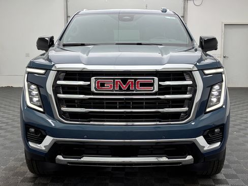 New 2026 GMC Yukon Elevation w/ Elevation Premium Package AWD/4WD image 18
