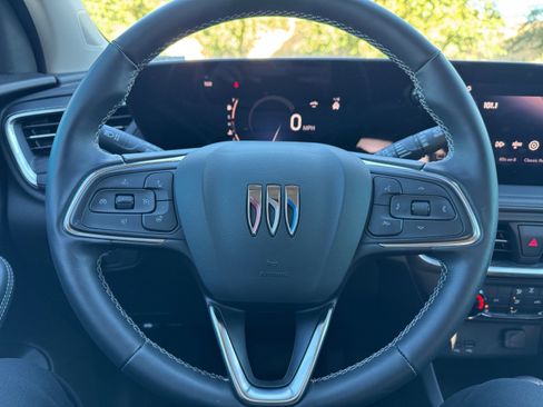 Used 2024 Buick Encore GX Preferred w/ Comfort Package image 9