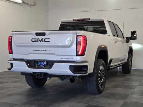 Used 2024 GMC Sierra 2500 Denali Ultimate image 5
